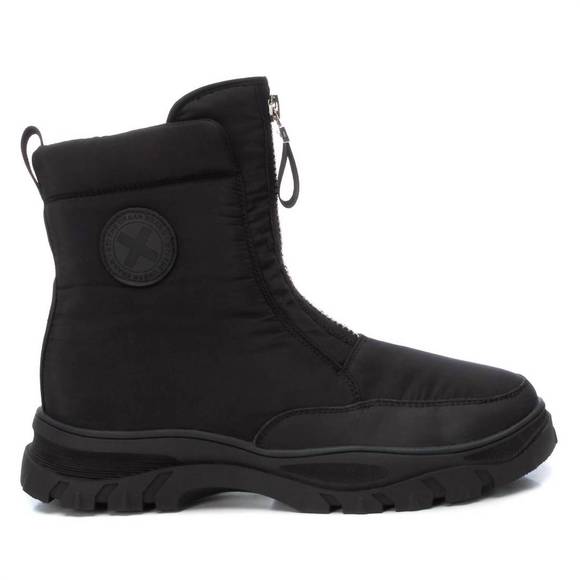 NEW XTI women\'s quilted finish booties in black